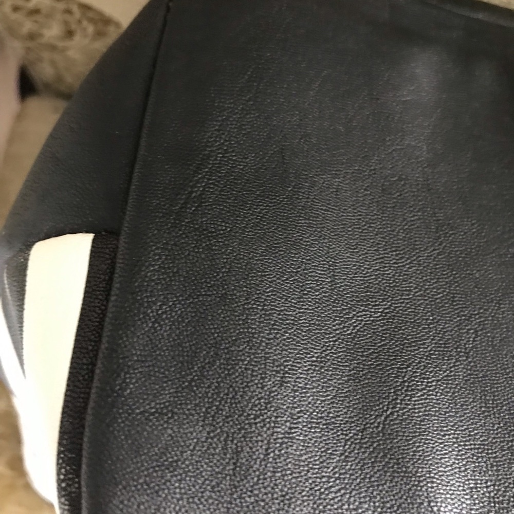 Betsey Johnson shoulder bag - Picture 6 of 10